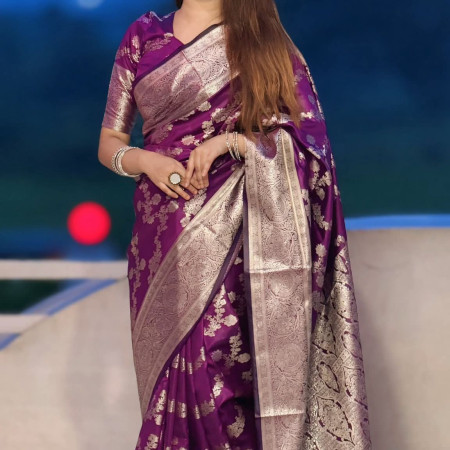 203 প্রিমিয়াম  কাতান শাড়ি