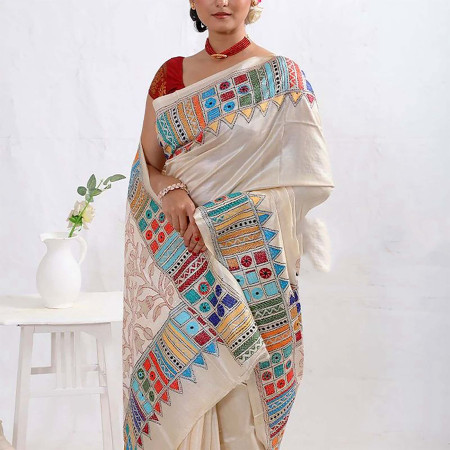 321 ডিজিটাল প্রিন্টেড সফট সিল্ক শাড়ি